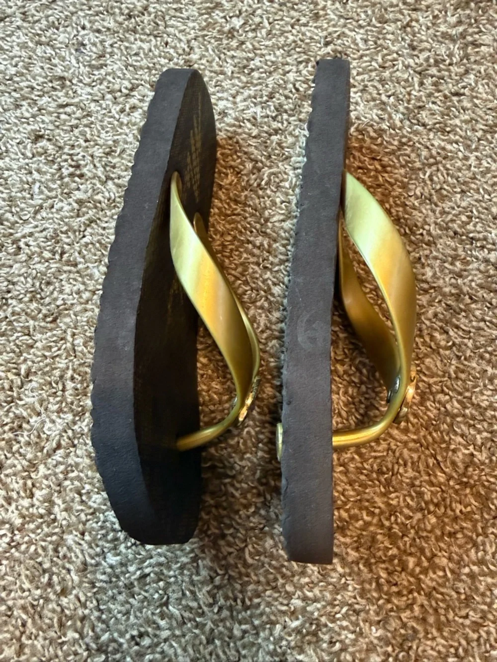 Michael Kors Kids Gold Logo Flip Flops - Gold/Gray